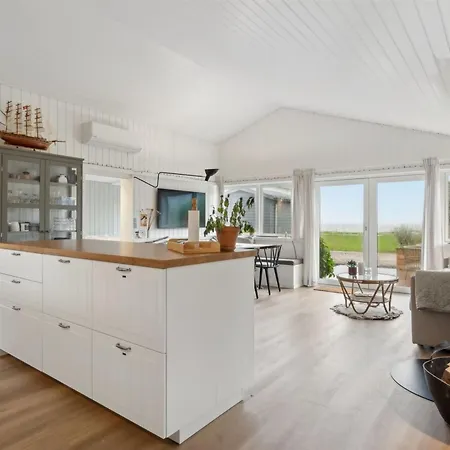 Pedersen - 50m From The Sea By Interhome Holiday home Sjolund