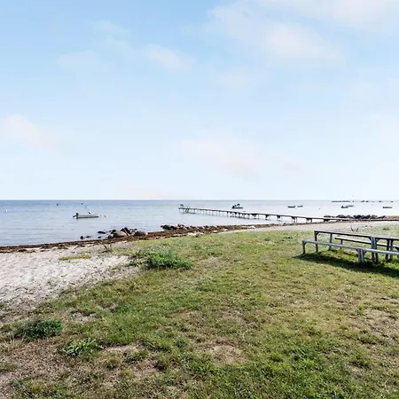 Pedersen - 50m From The Sea By Interhome Дом отдыха Sjolund