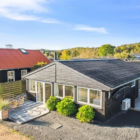 Дом отдыха Pedersen - 50m From The Sea By Interhome
